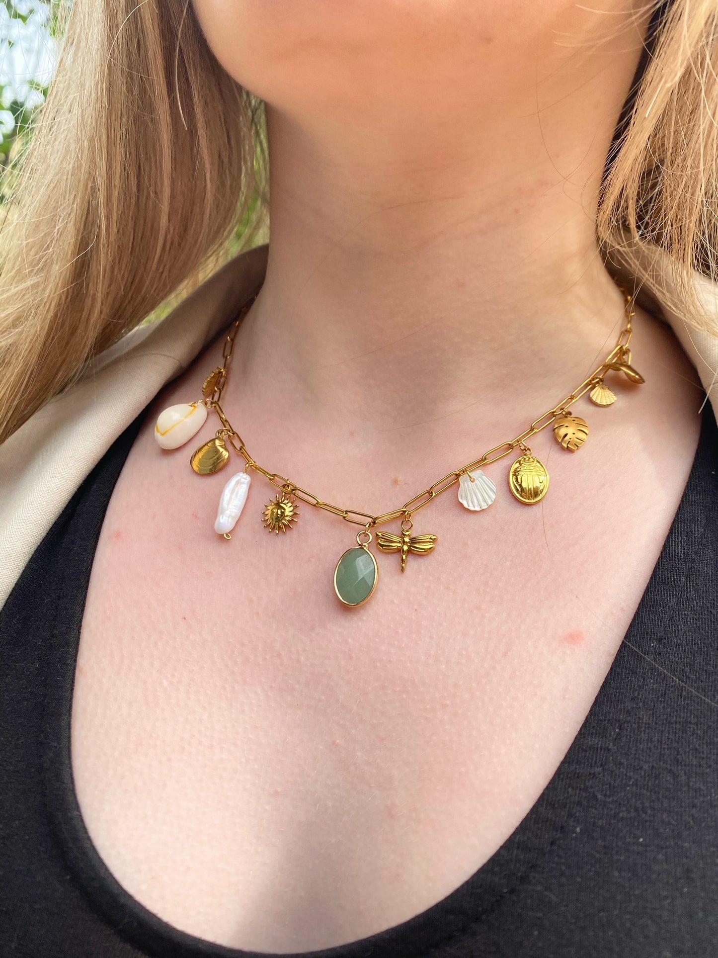 Collier Lucy