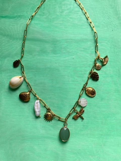 Collier Lucy